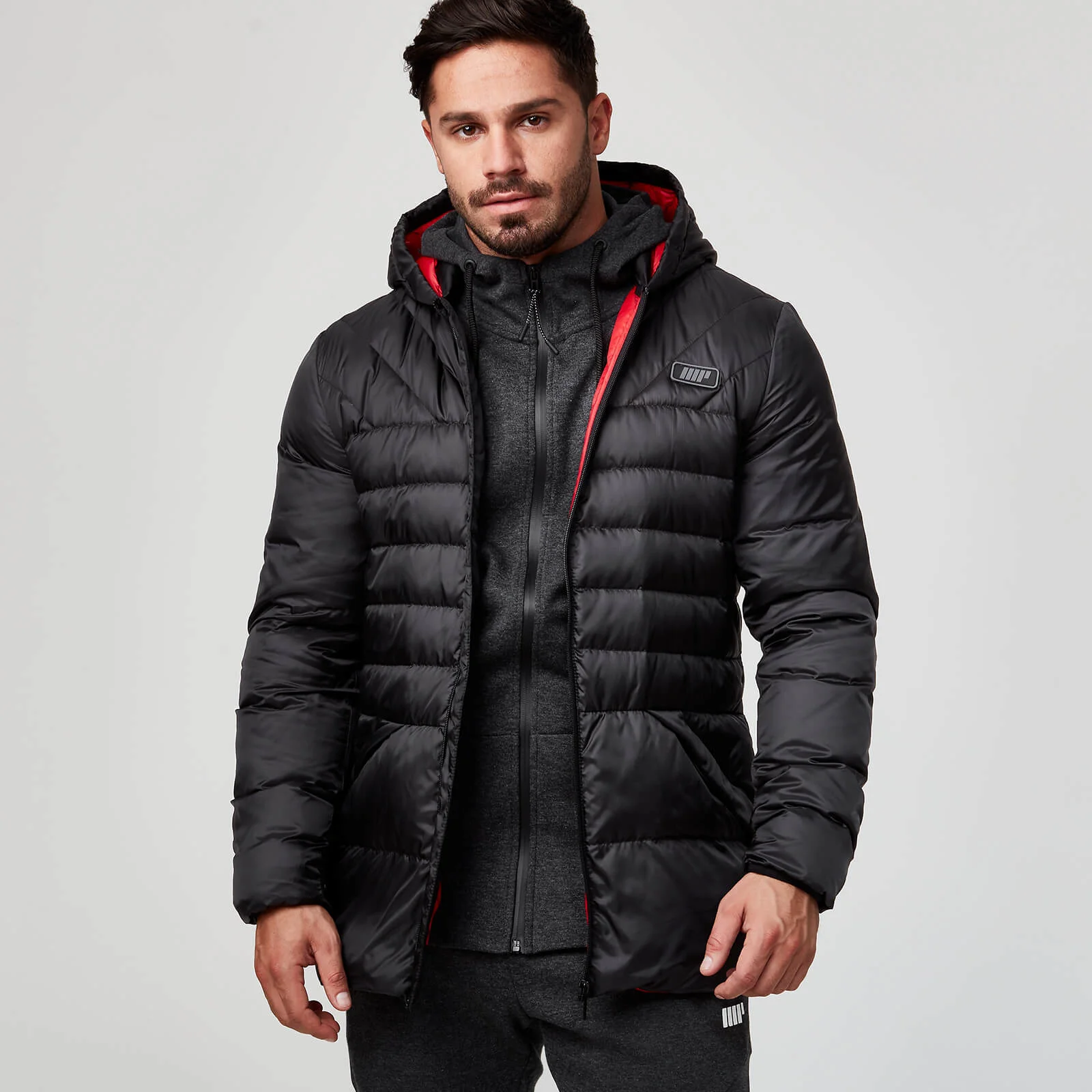 Myprotein Pro Tech Heavyweight Puffer - S - Črna Slika 1