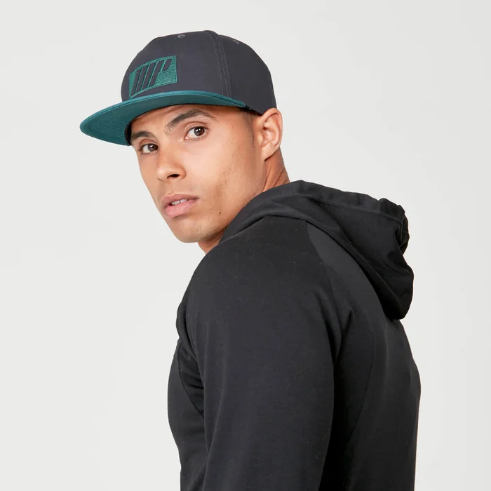Dvobarvna kapa Snapback