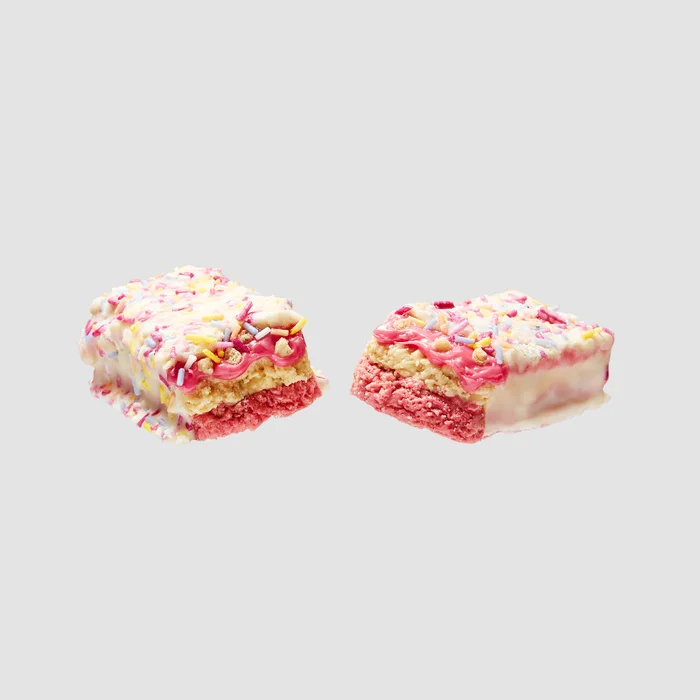 Myprotein 6 Layer Bar (Sample)