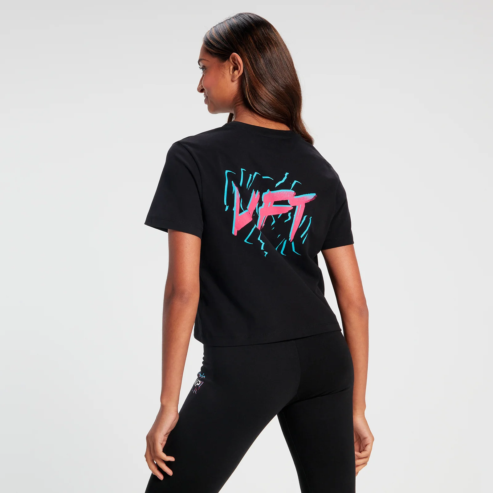 Ženska krajša majica s kratkimi rokavi MP Retro Lift – črna - XXS Slika 1