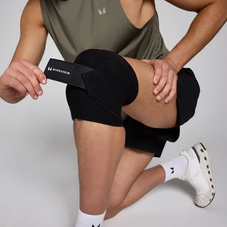 Povoji za kolena Myprotein – črni