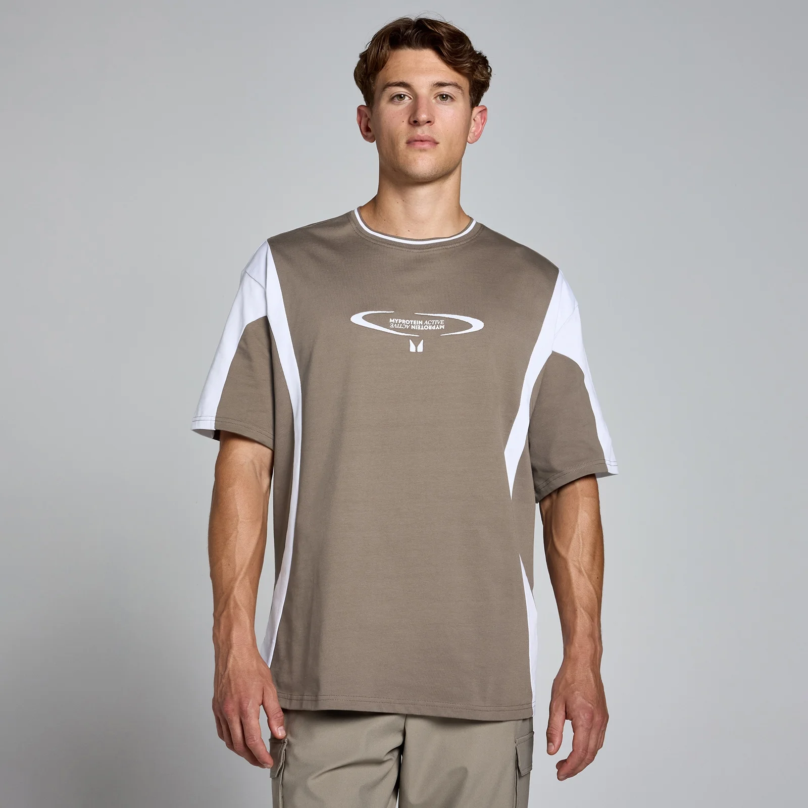 Moška majica širokega kroja Tempo Contrast Retro – espreso - XXL - XXXL Slika 1