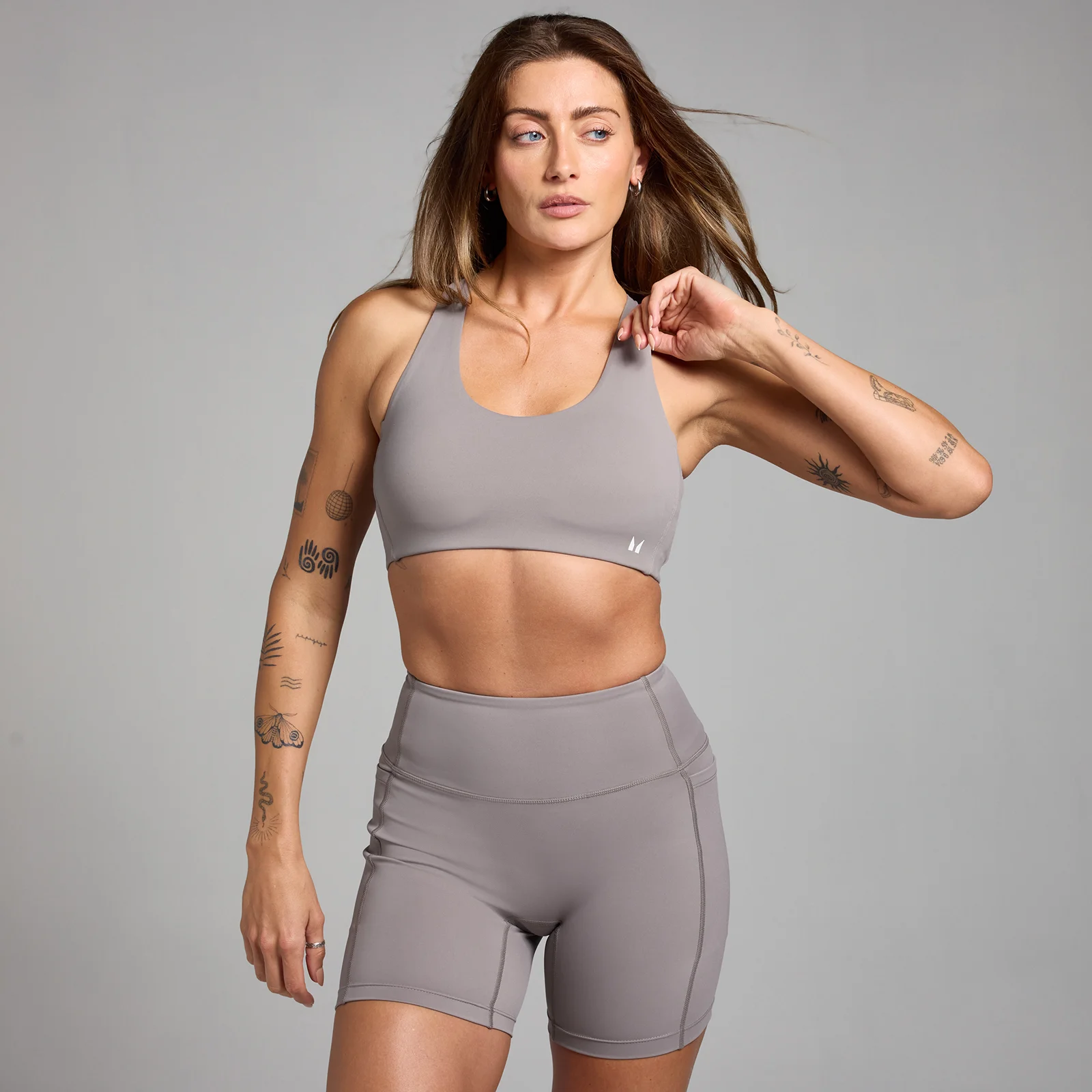 Ženski modrček Active Cross Back Adjustable MP – hladno siv - XS Slika 1