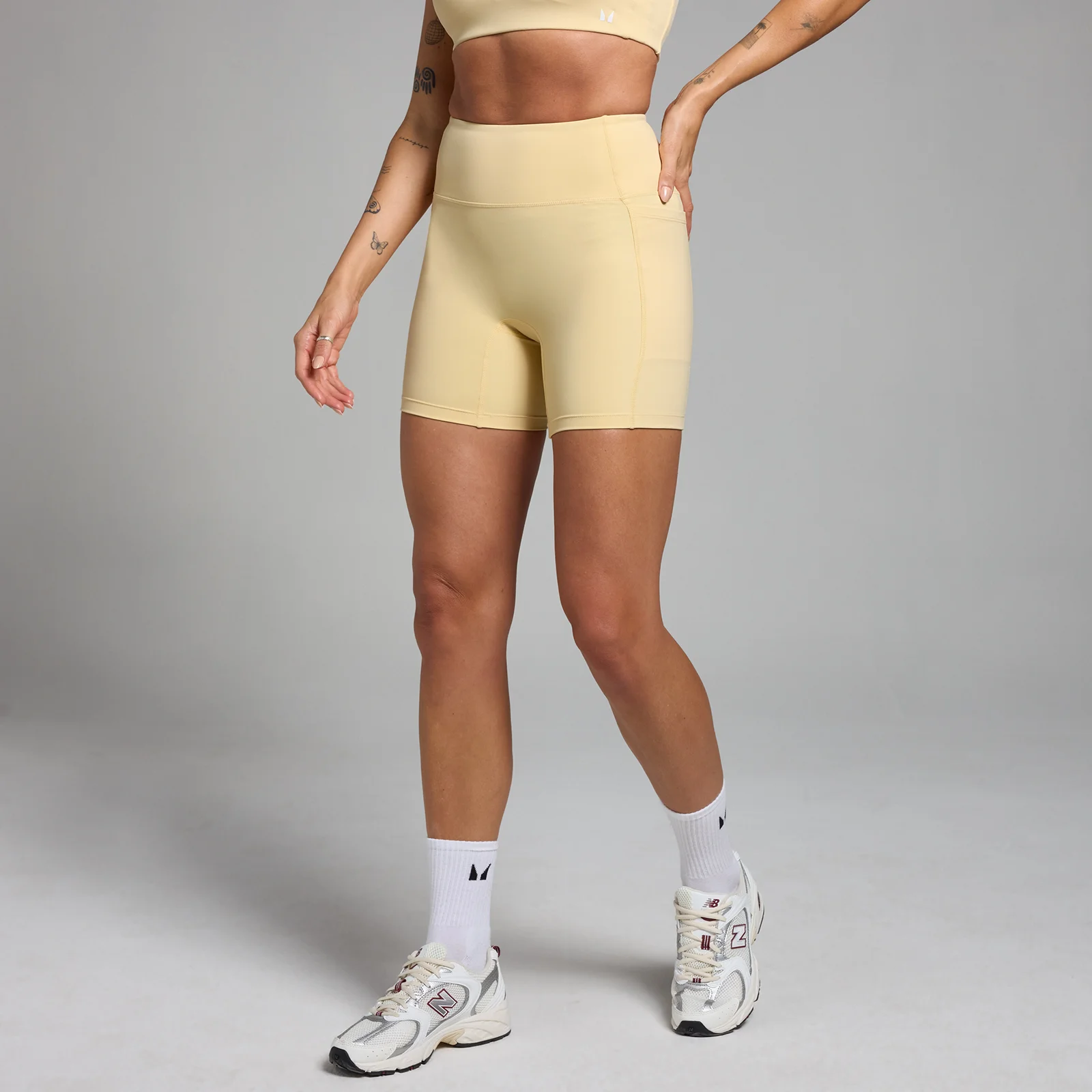 Ženske kolesarske kratke hlače Active Pocket MP – pinjenec - XS Slika 1